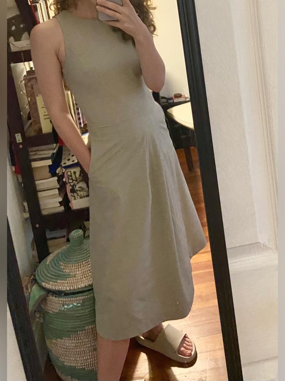 Kit and Ace Seymour Dress in Light Gray